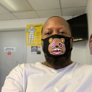 Meet your Posher, Charles